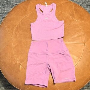 ALO Yoga Lavender Athletic Top & biker shorts